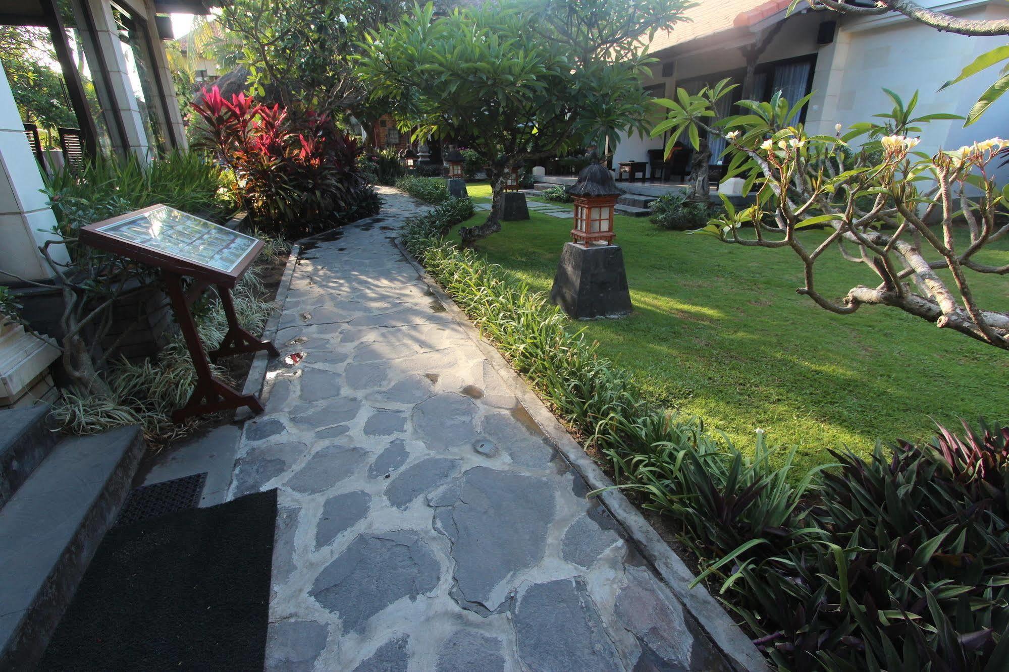 Taman Agung Hotel Sanur  Exterior photo